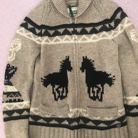 TNA Aritzia Sea to Sky Sweater - Picture 1 of 1